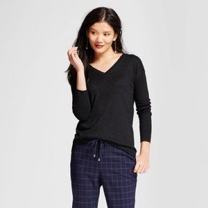 Allover Shine V-Neck Pullover
